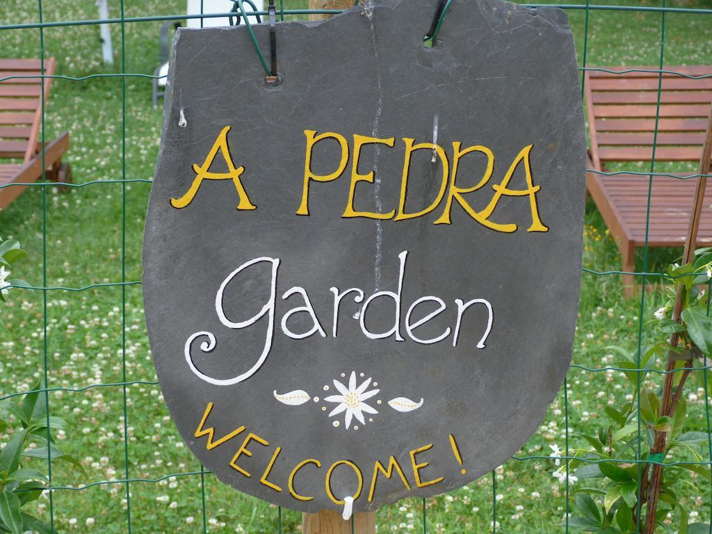 Pension Albergue A Pedra Sarria Eksteriør billede